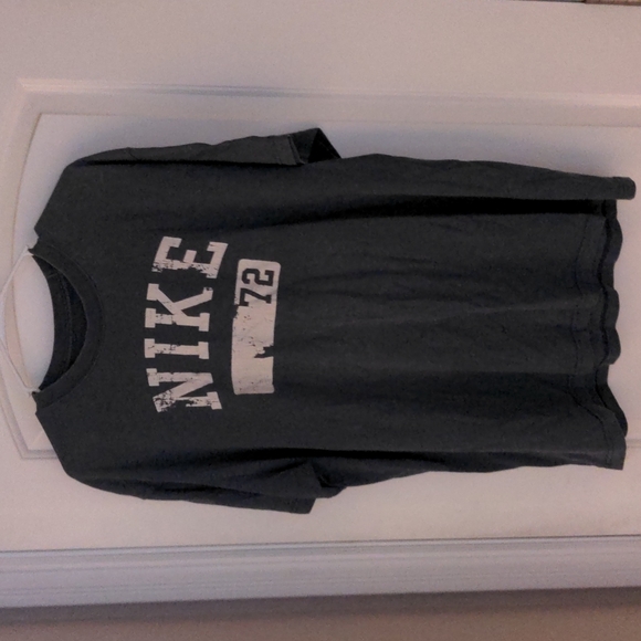 Nike Other - Gray Nike Shirt